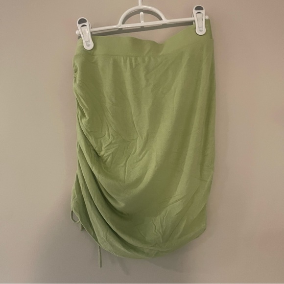 Free People Gathered Green Skirt Size Medium - Picture 6 of 6